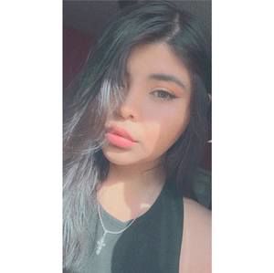 Meet your Posher, Alicia